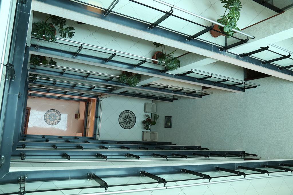 Afarensis International Hotel Addis Ababa Bagian luar foto