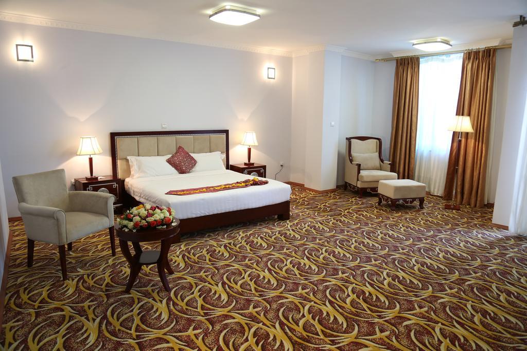 Afarensis International Hotel Addis Ababa Ruang foto