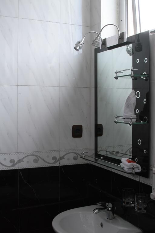 Afarensis International Hotel Addis Ababa Ruang foto